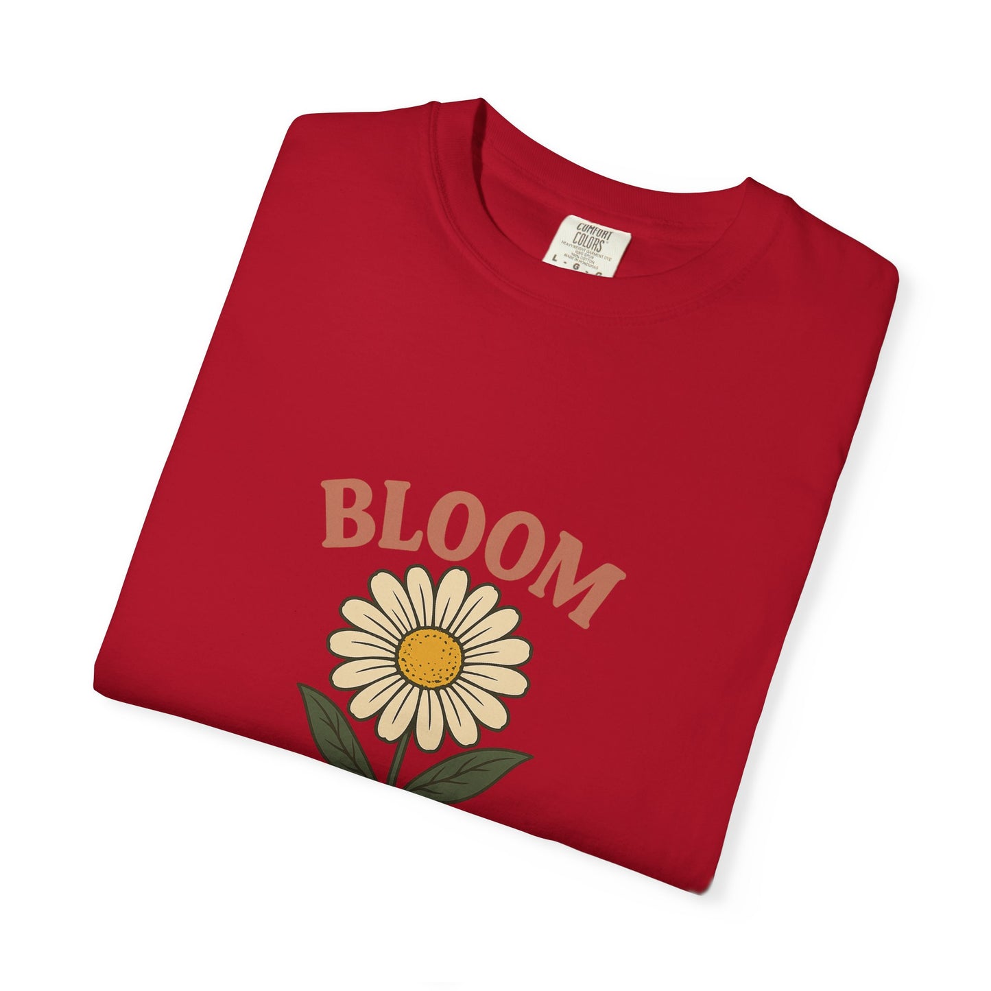 T-Shirt with Vintage Vibes Graphic Print